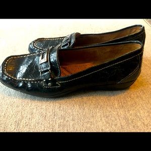 Naturalizer  Celtan Black Loafers Ladies
